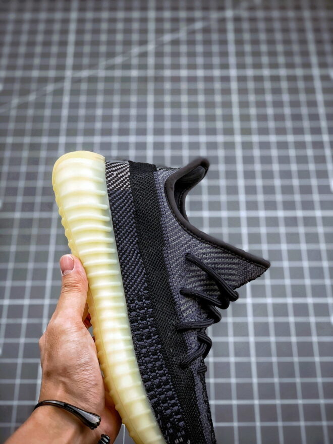 Adidas Yeezy Boost 350 V2 Carbon - Image 4