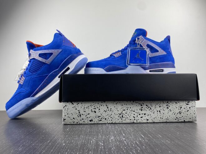 Air Jordan 4 'Florida Gators' PE - Image 9