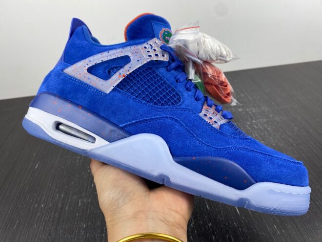 Air Jordan 4 'Florida Gators' PE - Image 10