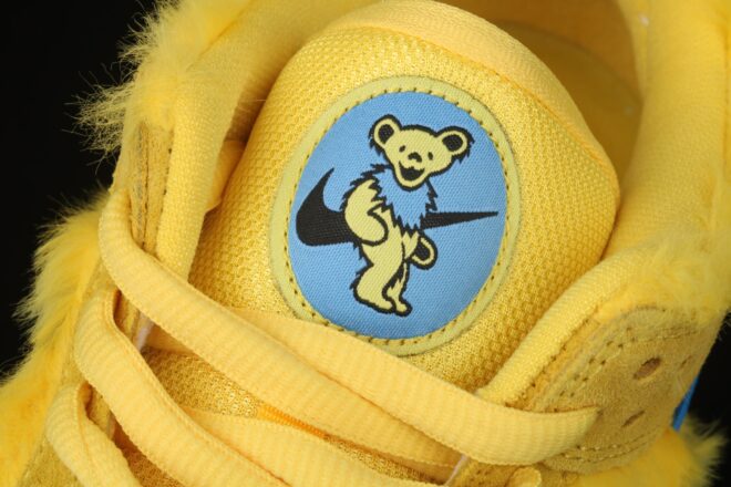 Grateful Dead x NK SB Dunk Low "Yellow Bear" - Image 4