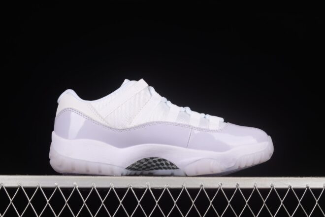 Jordan 11 Retro Low, Pure Violet - Image 10