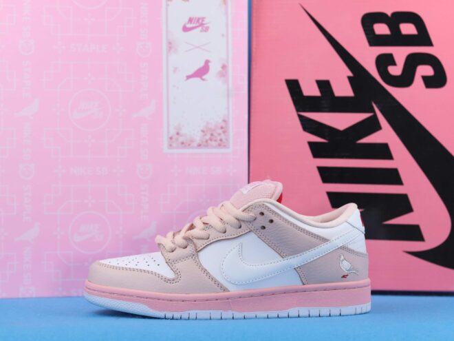 Nike SB Dunk Low Pink Pigeon - Image 3