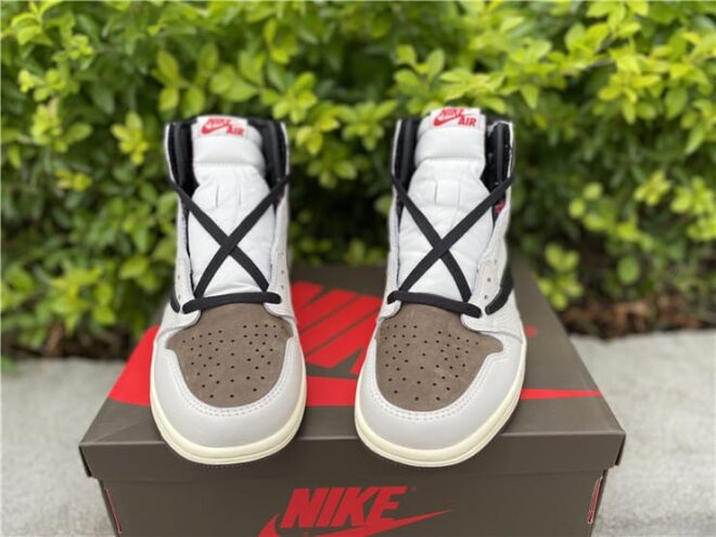 Jordan 1 Retro High Travis Scott Reverse Mocha - Image 3