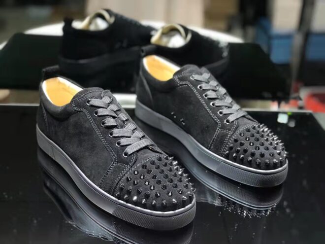 Christian Louboutin Louis Junior Spikes Sneakers Suede calf and spikes Black - Image 7