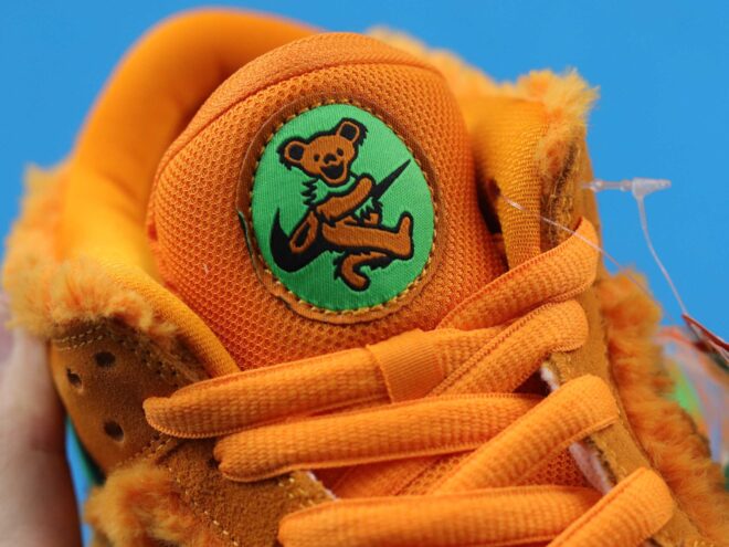 Nike SB Dunk Low Grateful Dead Bears Orange - Image 5