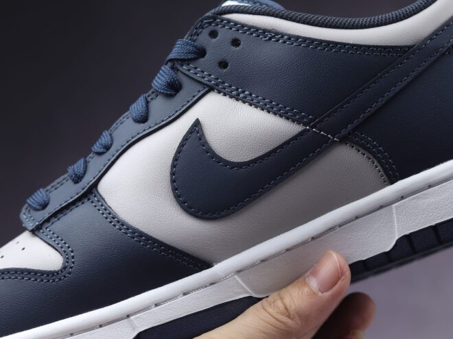 Nike Dunk Low Georgetown - Image 4