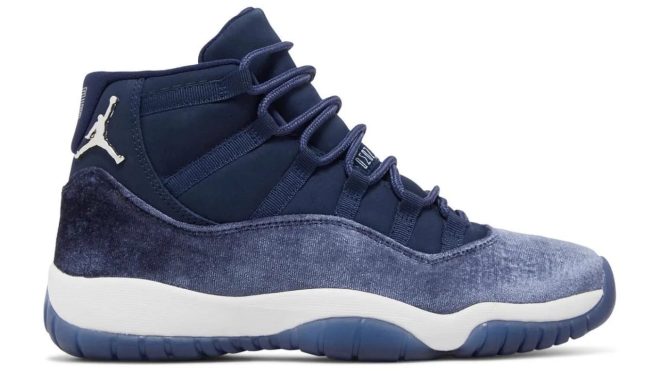 Discover the Women's Air Jordan 11 Midnight Navy for a luxe update to a classic. Experience style and comfort in every step. Shop Now!||||||||||||