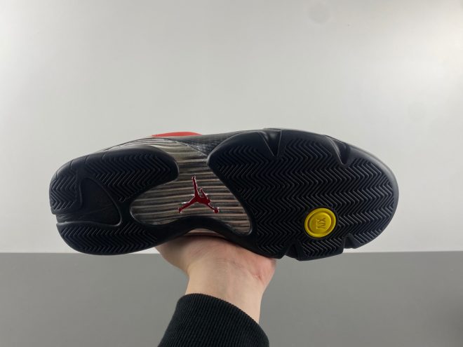 Air Jordan 14 "Ferrari" - Image 7