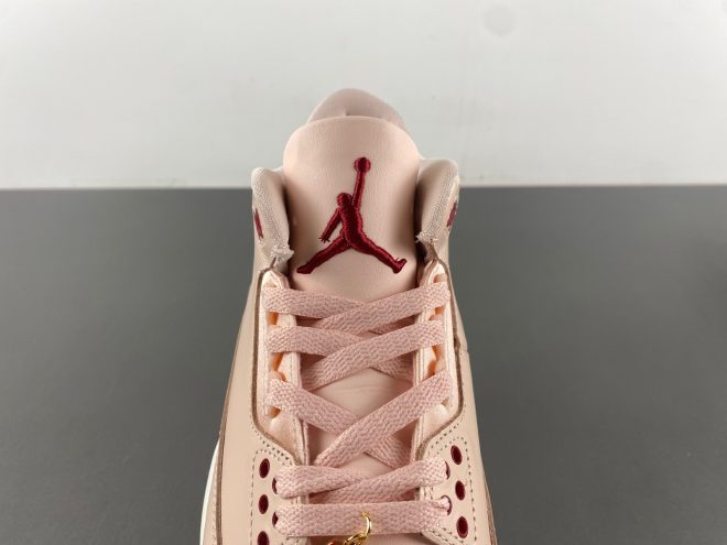 Air Jordan 3 "Valentine's Day" - Image 7