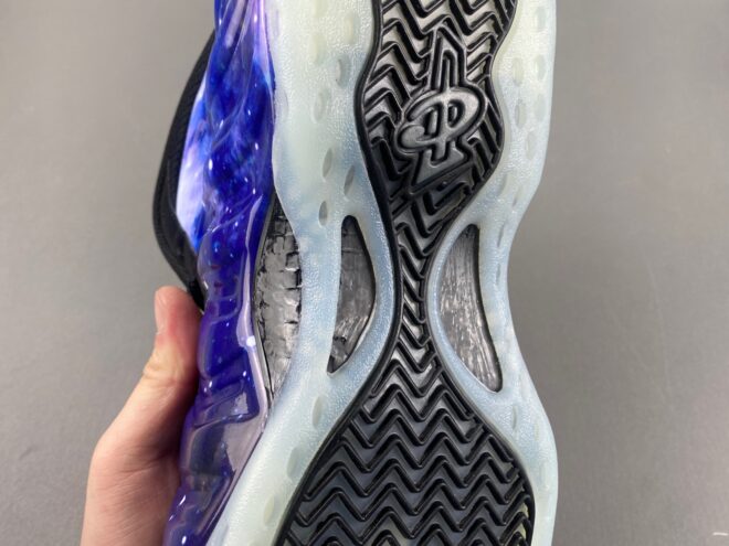 Nike Air Foamposite One "Galaxy" 2025 - Image 8