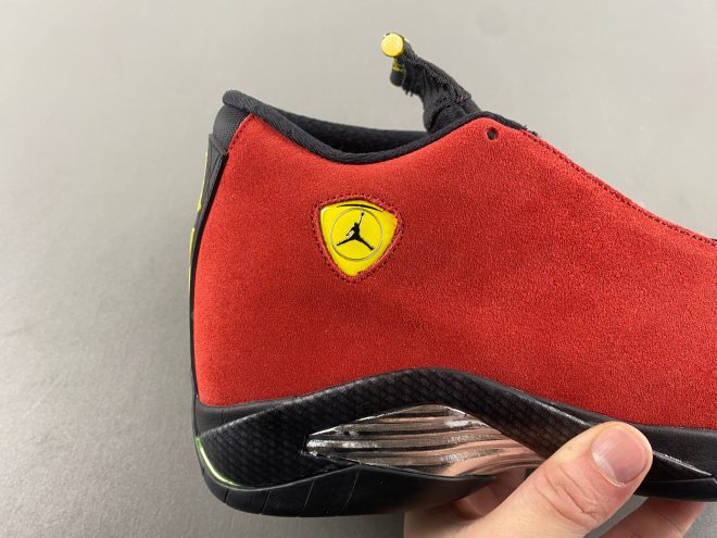 Air Jordan 14 "Ferrari" - Image 2