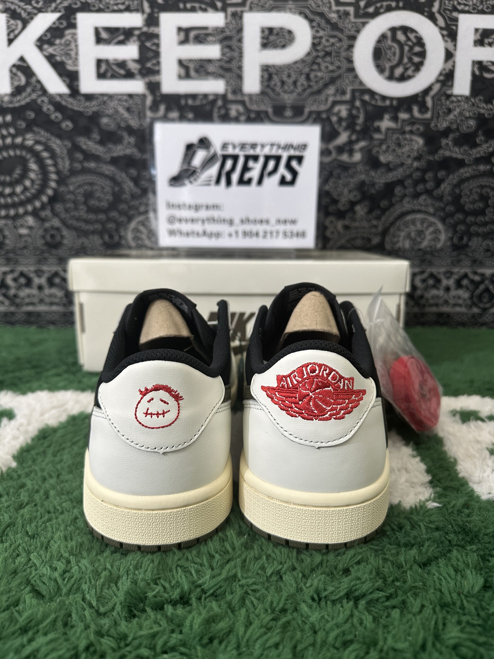 Travis Scott x Air Jordan 1 Low OG “Olive” - Image 8