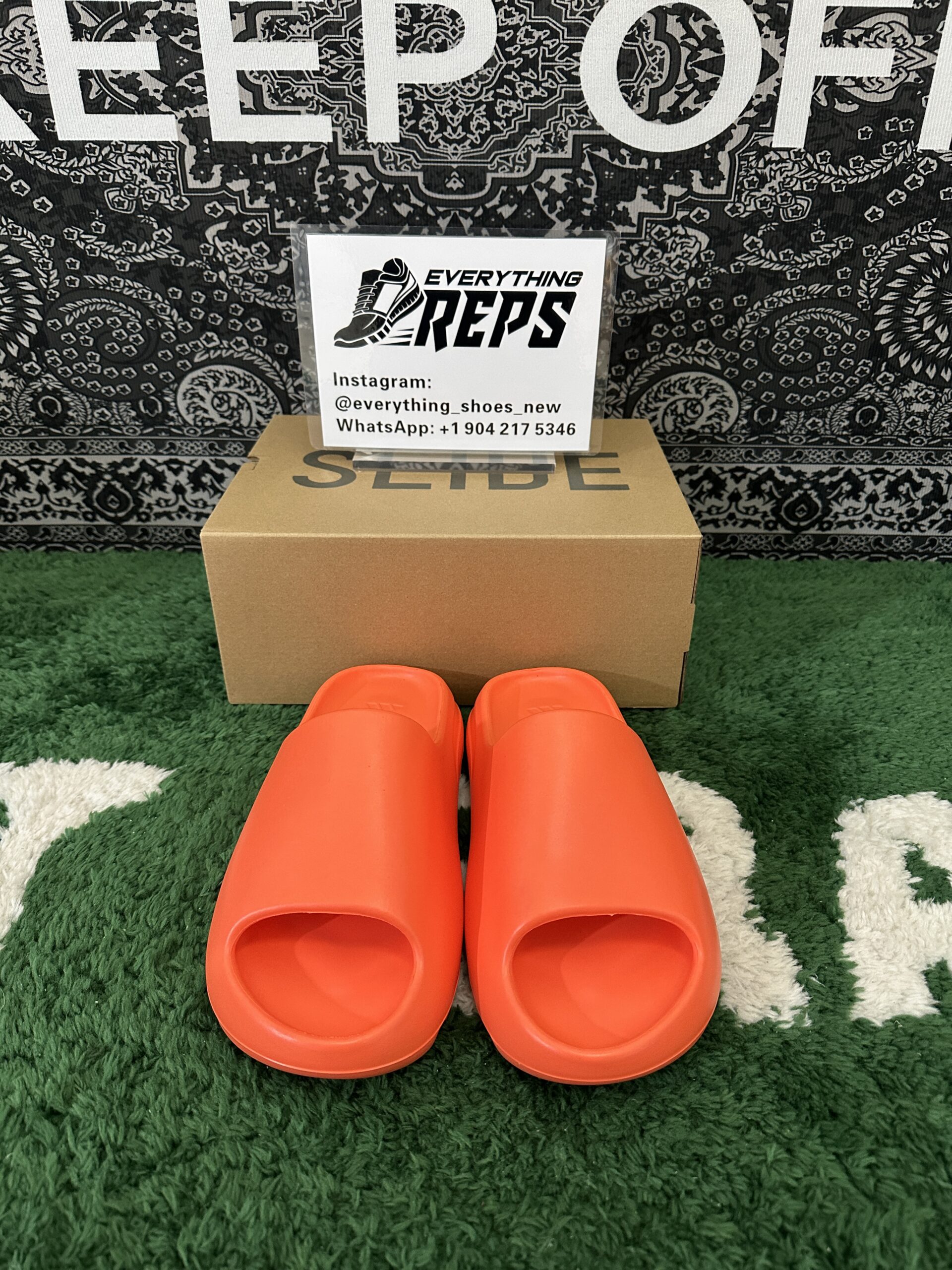 Yeezy Slides 'Enflame Orange' - Image 4