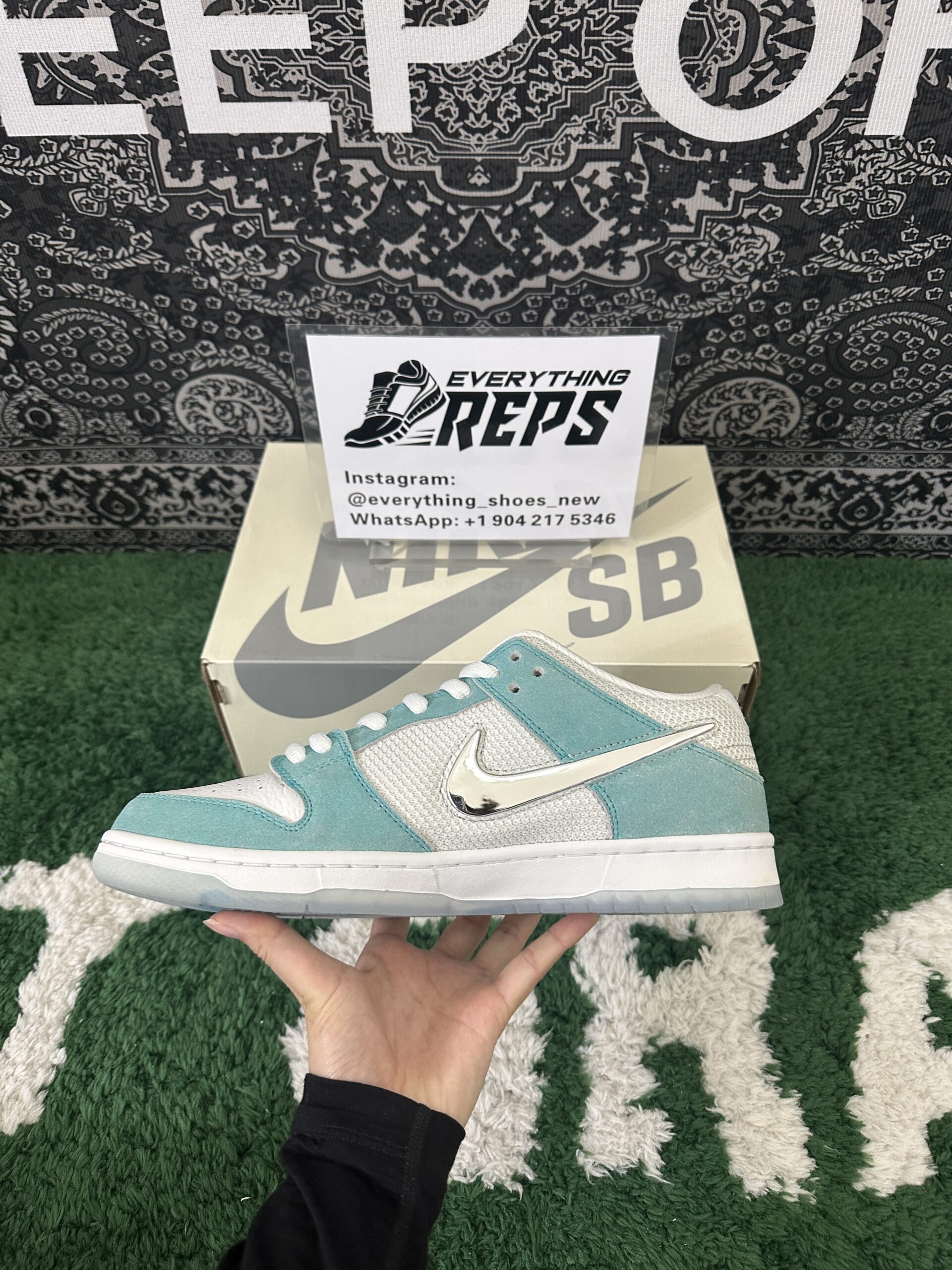 Nike SB Dunk Low April Skateboards - Image 8