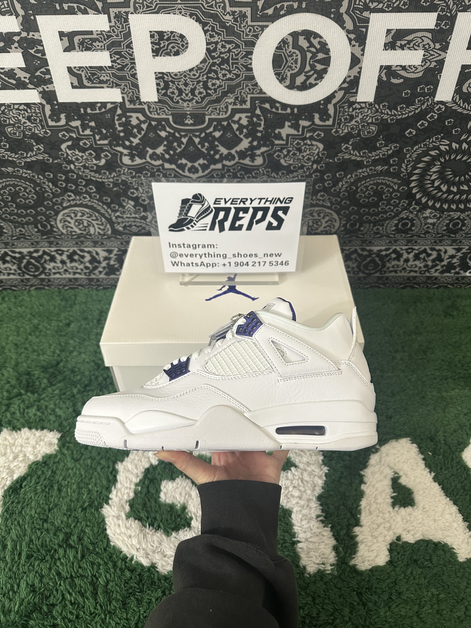 Air Jordan 4 Retro Metallic Purple - Image 7