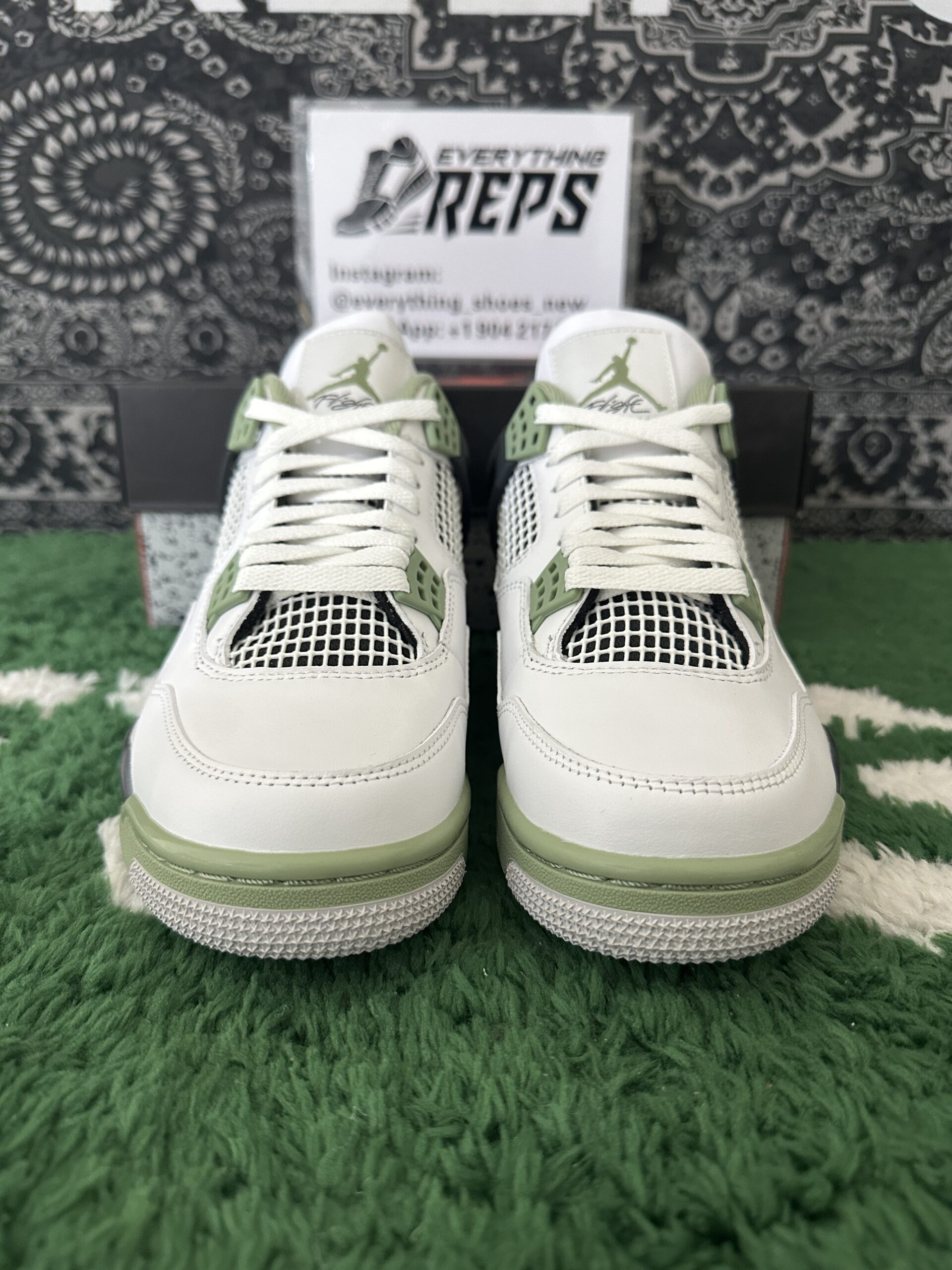 Air Jordan 4 Retro 'Seafoam' - Image 2