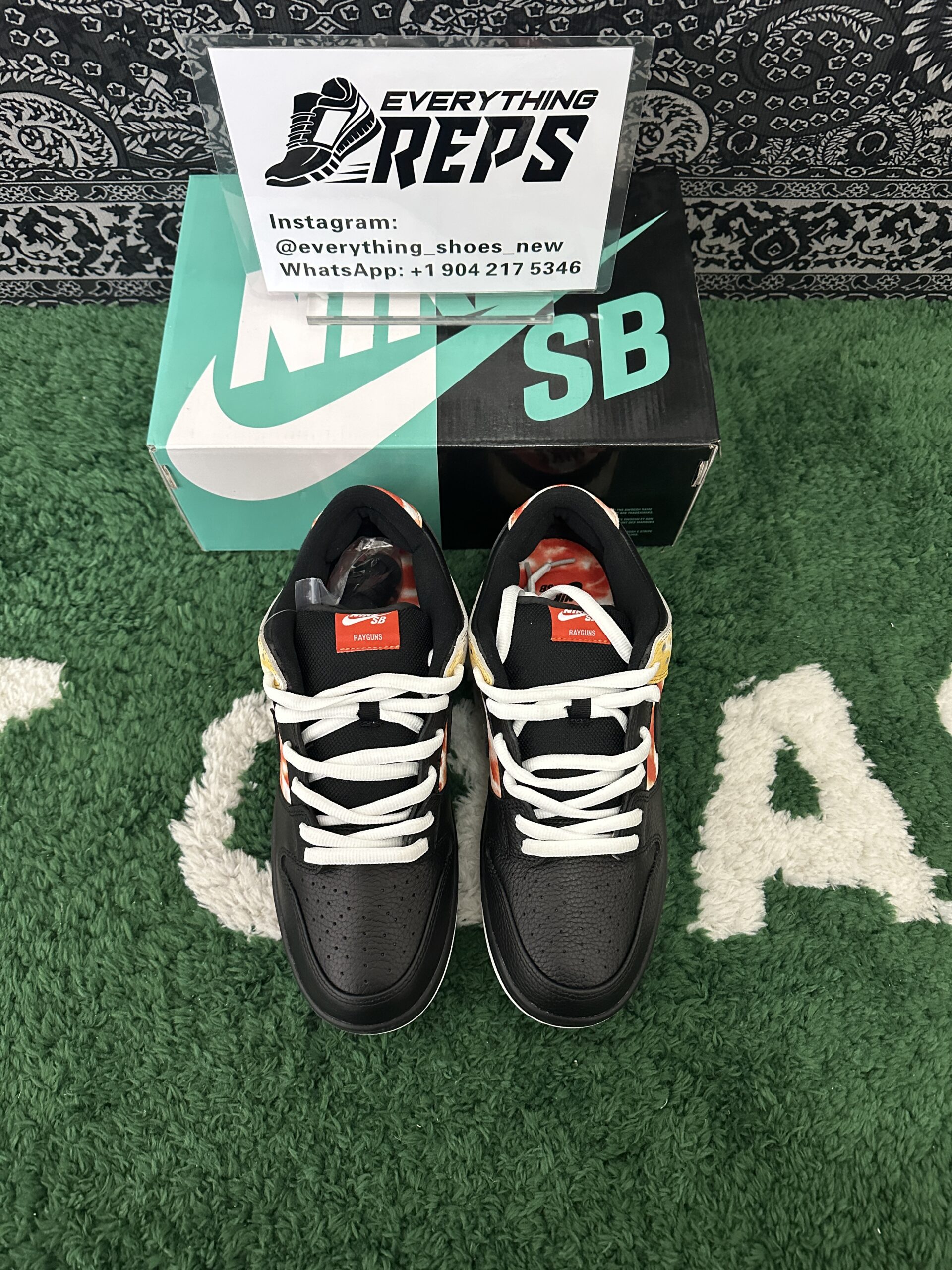 Nike SB Dunk Low Raygun Tie-Dye Black - Image 3