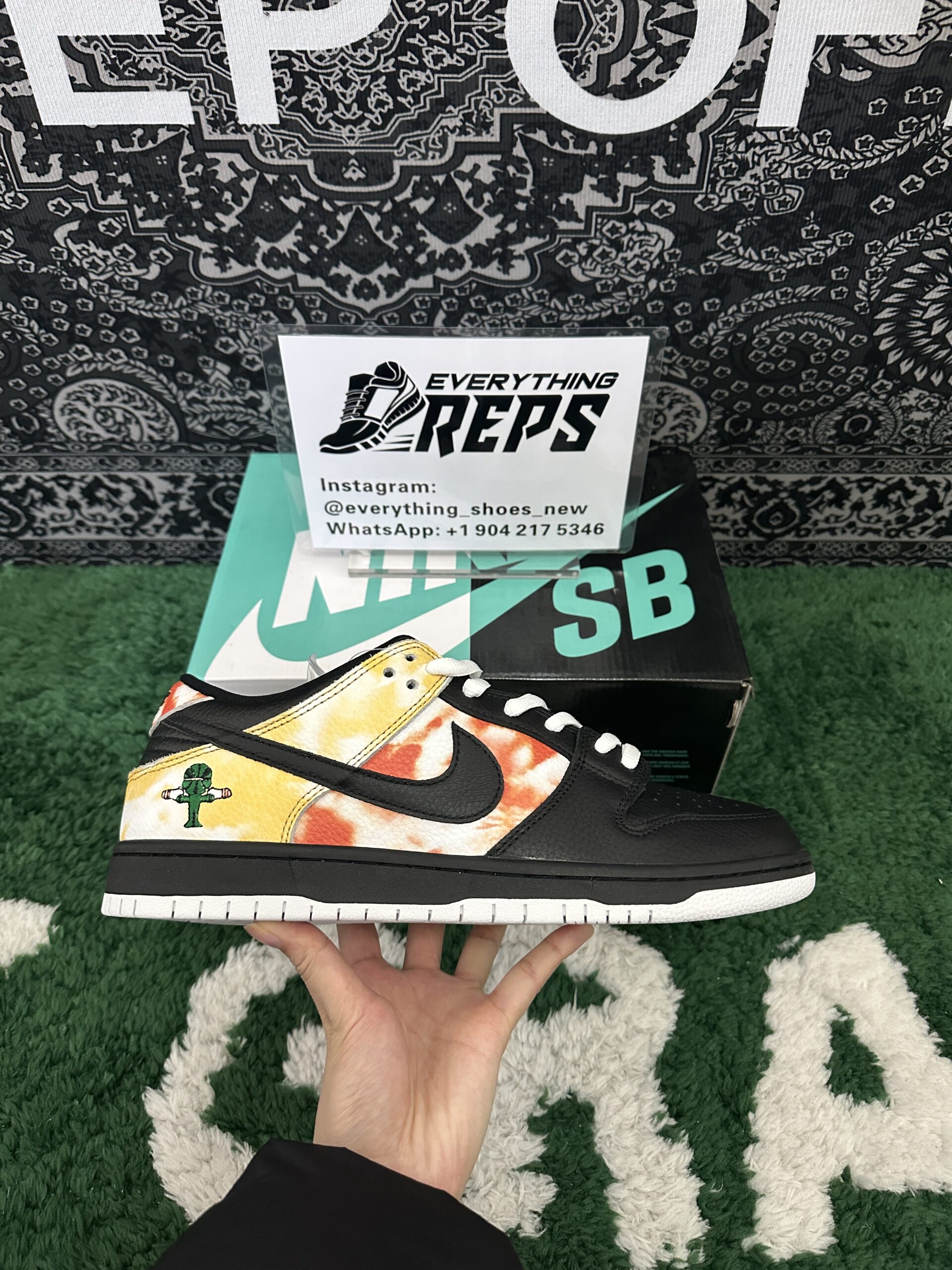 Nike SB Dunk Low Raygun Tie-Dye Black - Image 6