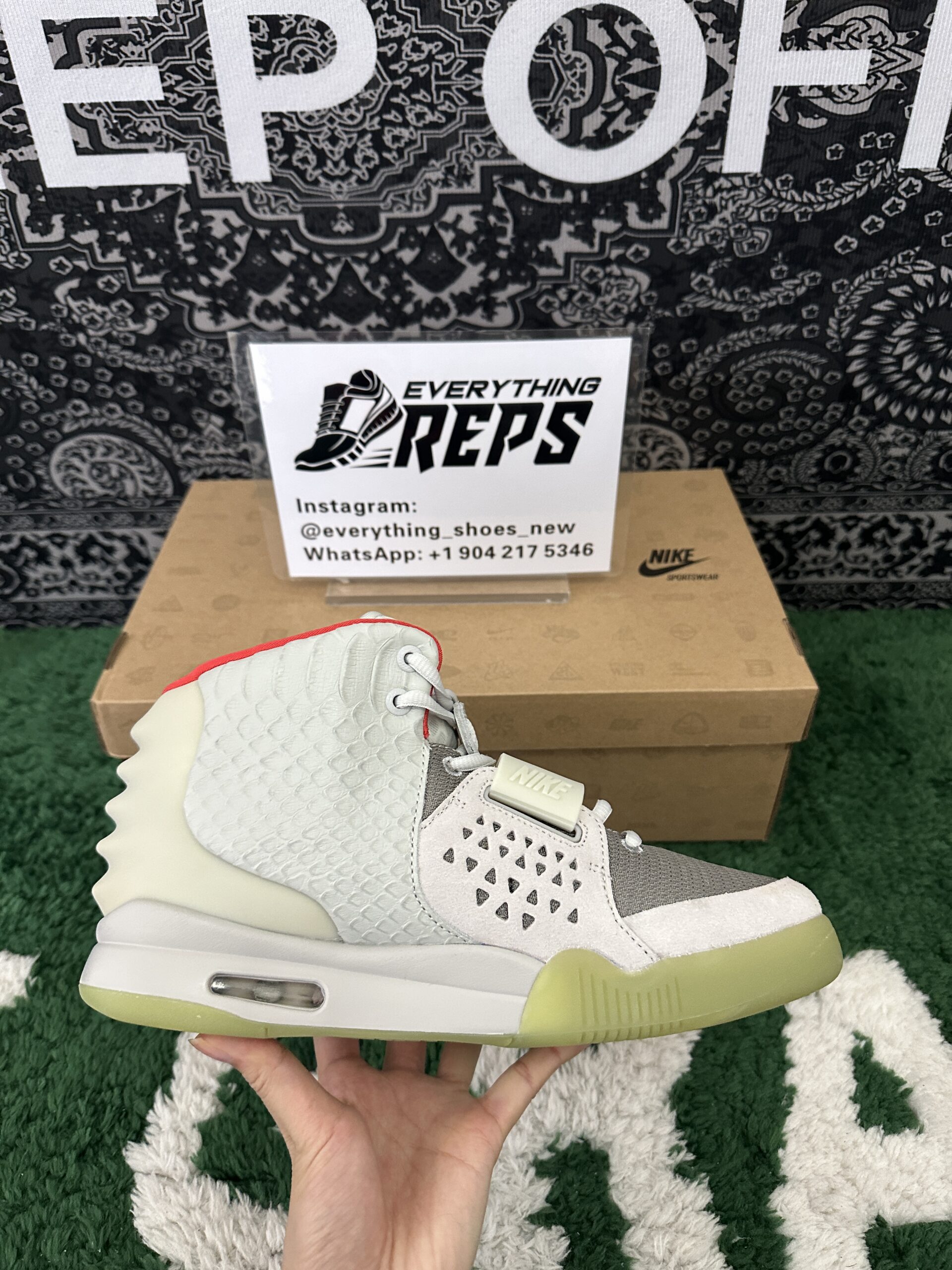 Air Yeezy 2 Pure Platinum - Image 4