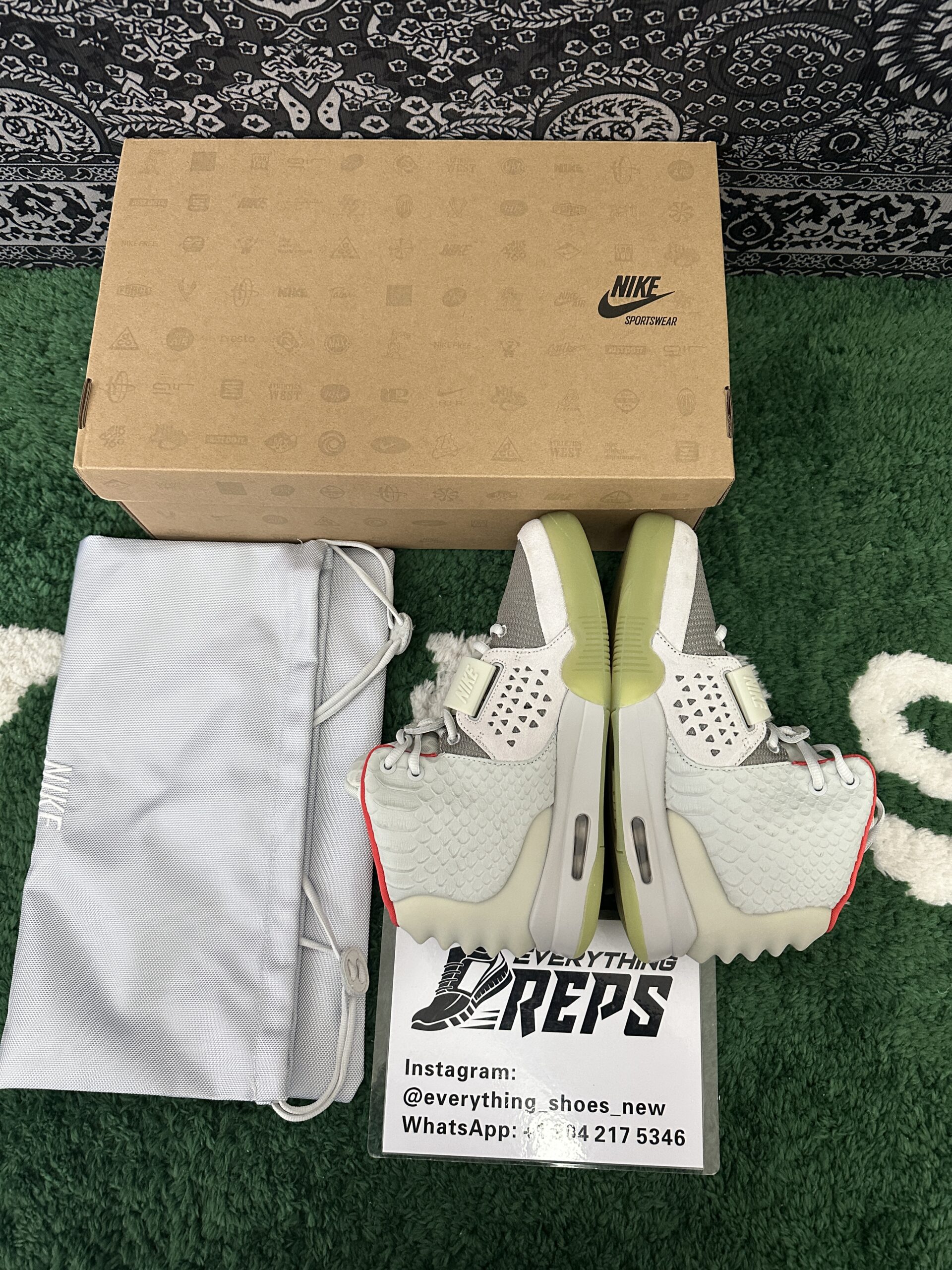 Air Yeezy 2 Pure Platinum - Image 3