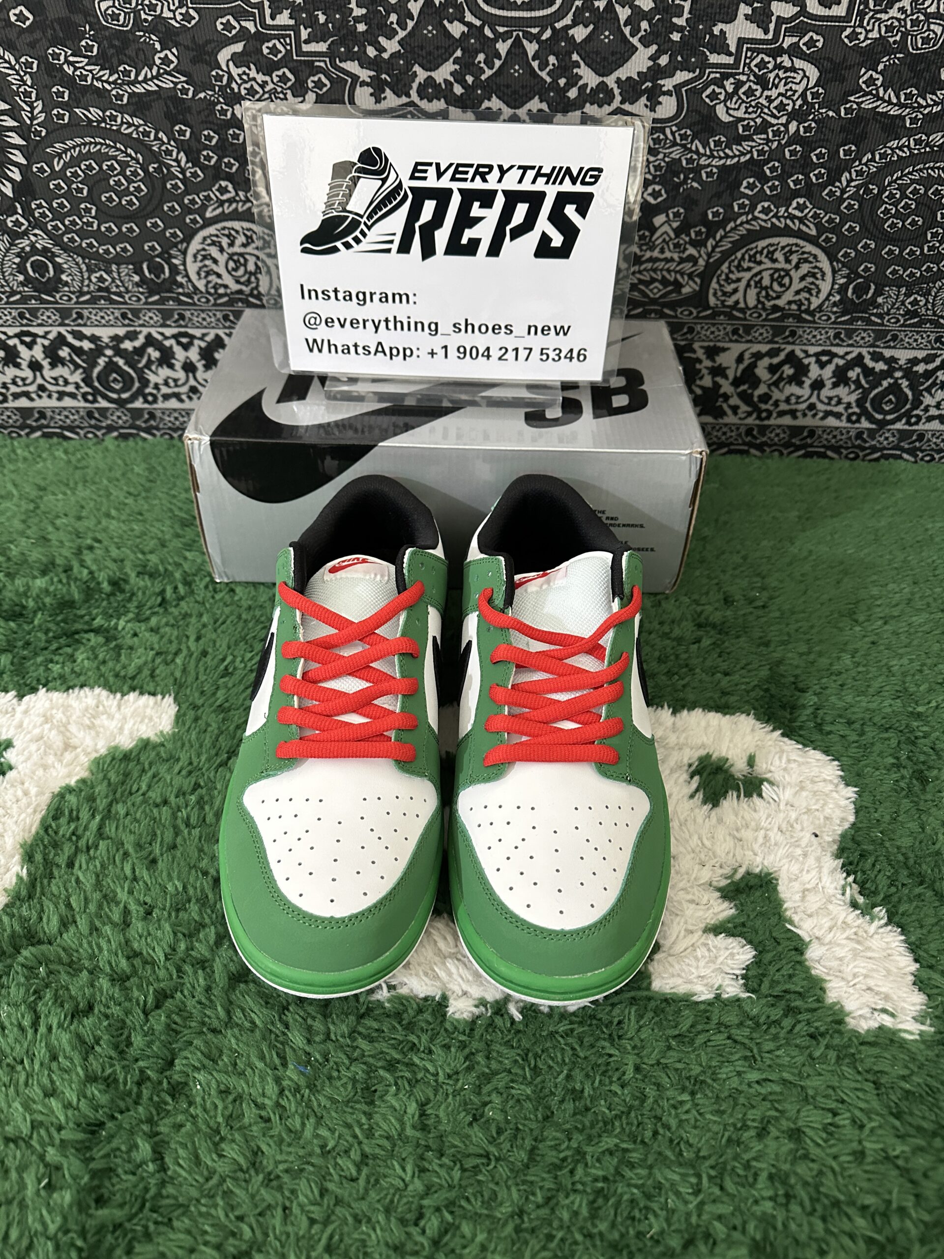 Nike Dunk SB Low Heineken - Image 2