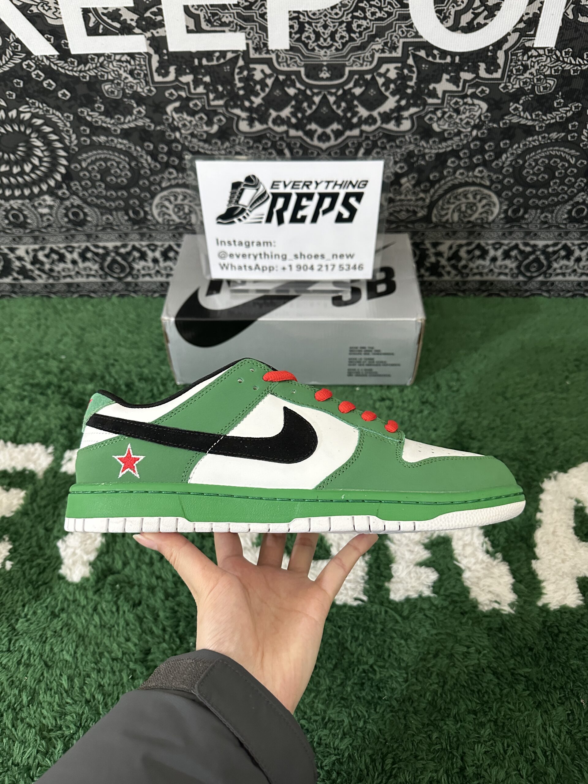 Nike Dunk SB Low Heineken - Image 6
