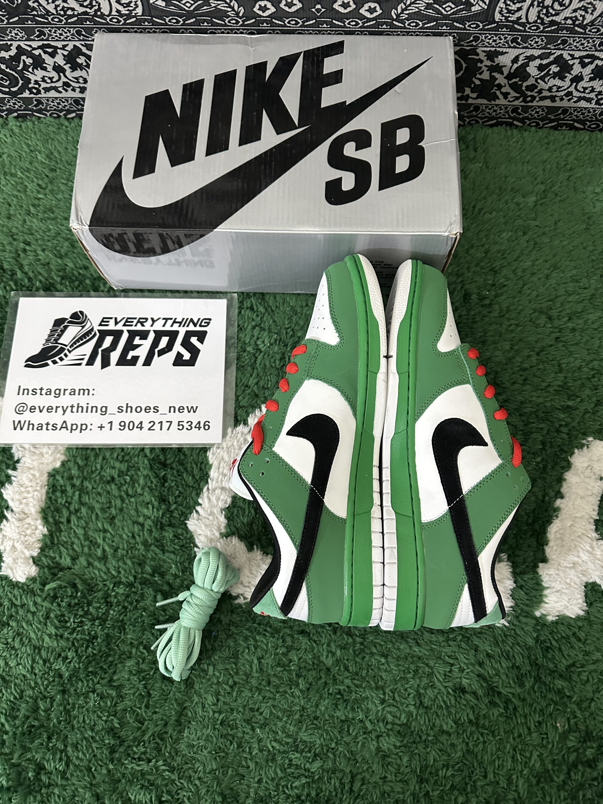 Nike Dunk SB Low Heineken - Image 9