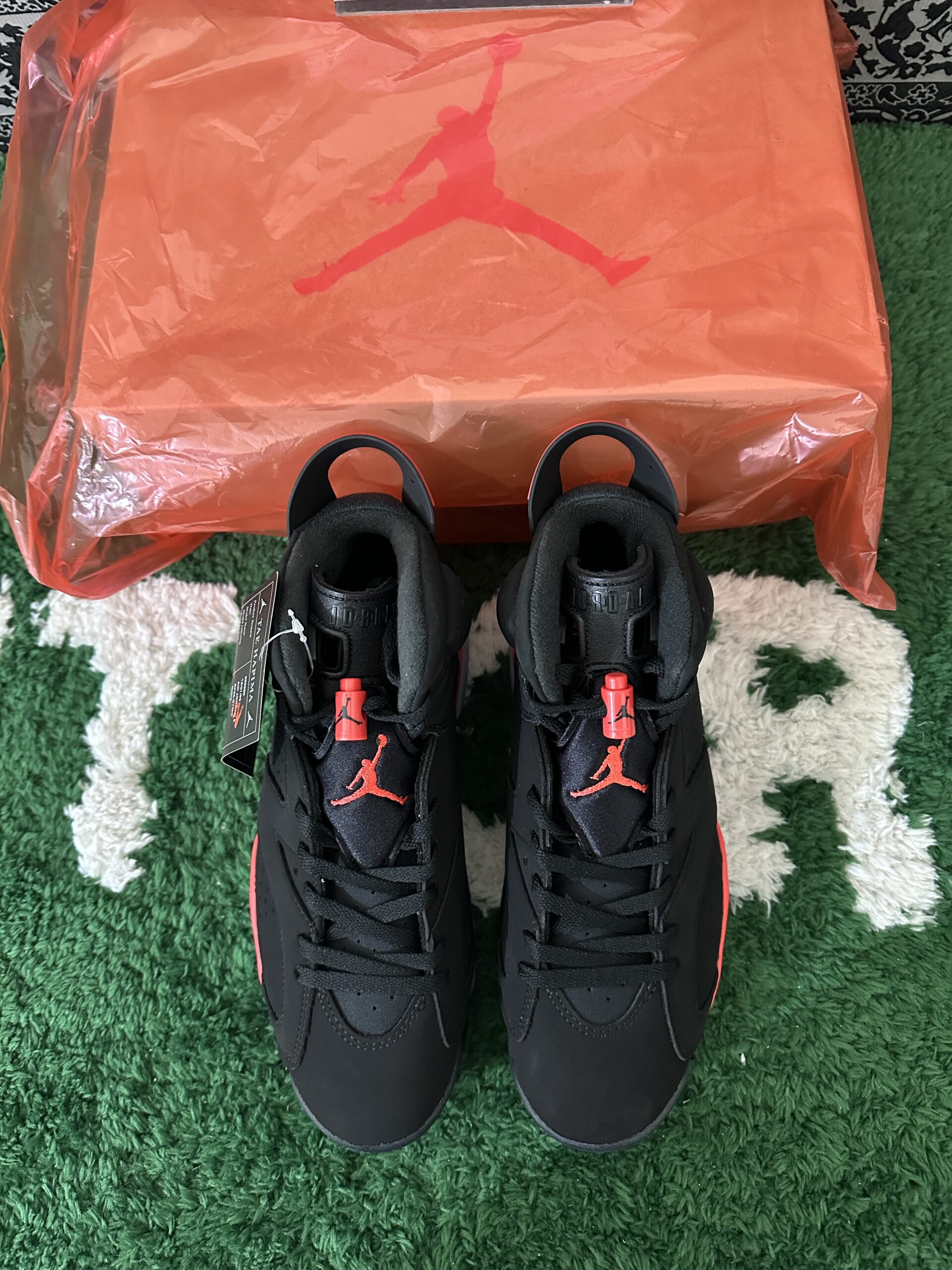 Air Jordan 6 Retro Black Infrared - Image 3